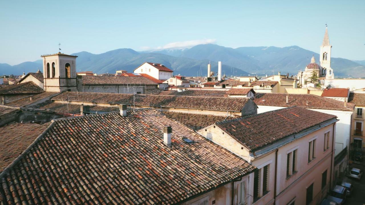 Le Ginestre Leilighet Sulmona Eksteriør bilde